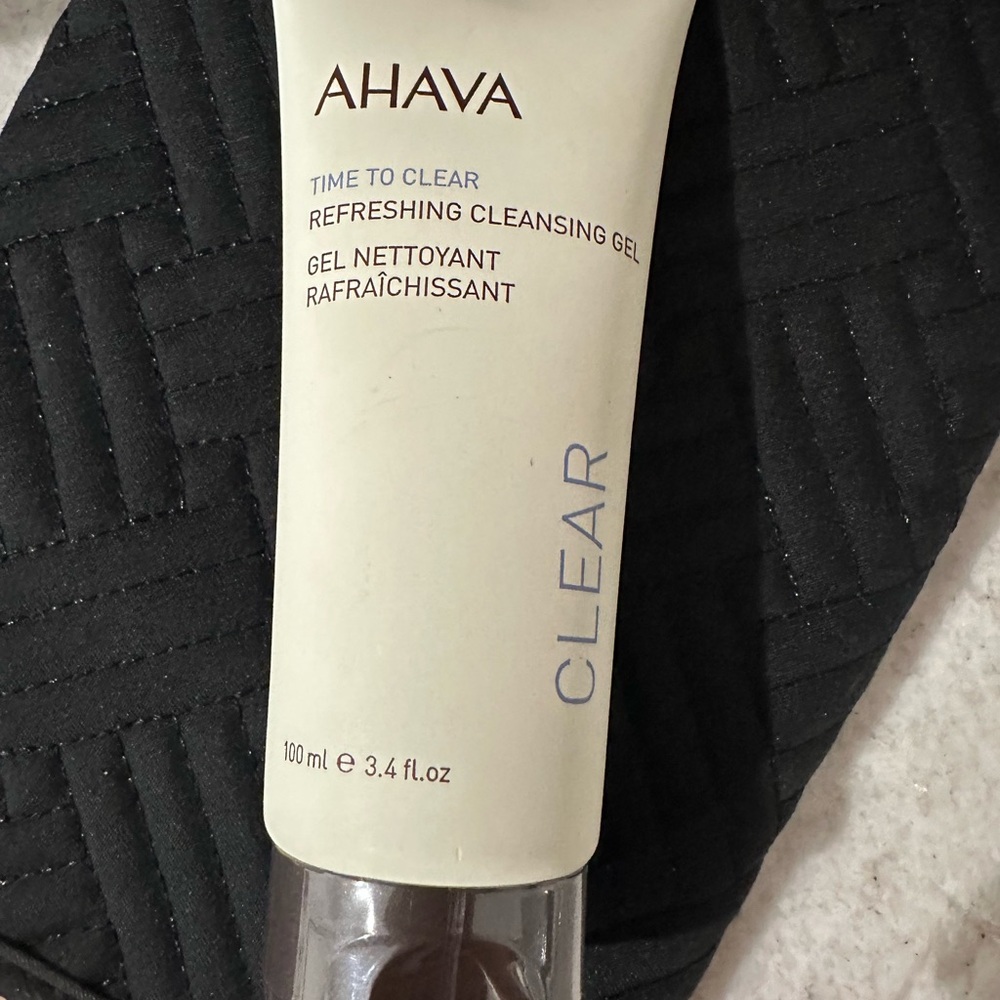 Ahava Refreshing Cleansing Gel - Clear